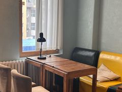 -房角石咖啡与书(吉大南校店)
