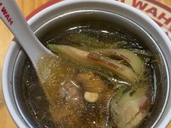 -华记煲仔华·煲仔饭(市桥易发店)