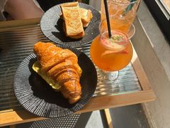 -西关84·History·Art·Cafe