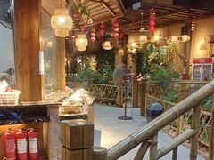 -庭苑饭香·生态餐厅(动物园店)