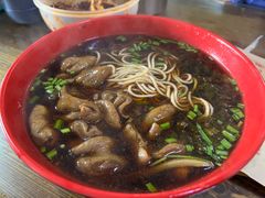 -小龙大肉面馆