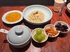 -裕兴记•蟹黄面馆(人民广场店)