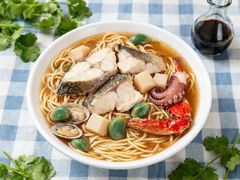 -渔满仓海鲜面·小镇渔家菜(石浦大庆路店)