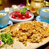 超级正宗的新疆菜餐厅[礼花]