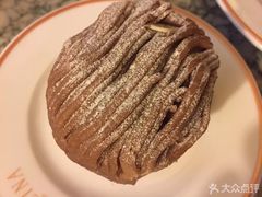 栗子蛋糕-Angelina(老佛爷店)