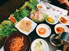 -本家韩国烤肉(财富大厦店)