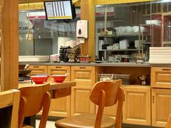 -南城香·饭香串香馄饨香(青年路店)
