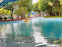 -欢乐水魔方水世界