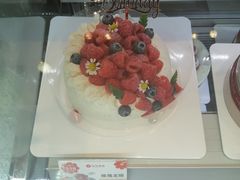 -花花卷卷·鲜食蛋糕(静安久光百货店)