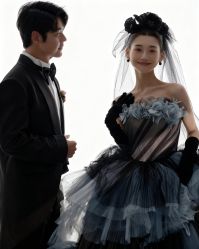 -喜爱高定婚纱摄影