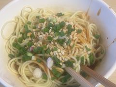 -铁二锅米线童谣洋芋饭(立海大厦店)