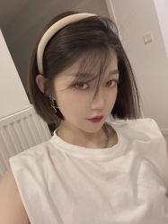 -变画·发型STUDIO