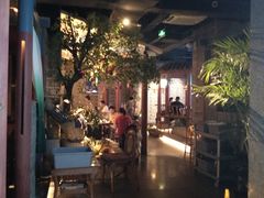 -老牌坊云南鱼豆花火锅(哈西万达店)