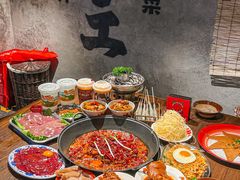 -萍姐火锅·公路夜市(武汉首店)