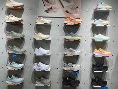 -HOKA(北京蓝色港湾店)