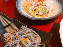 三文鱼沙拉-松子日式料理(东朝阳路店)