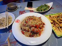-肥肥虾庄·金牌油焖大虾(杨园滨江时代walk店)
