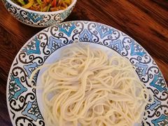 -歹歹的加个面过油肉拌面