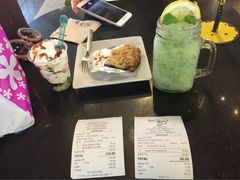 IBERRY-莓园冰淇淋店
