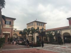 -佛罗伦萨小镇广佛名品奥特莱斯(疏港路店)