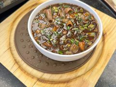 -品海楼·大连海胆锅贴馆(东港店)