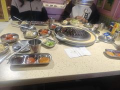 -安小胖韩国烤肉(财富广场画苑小区店)