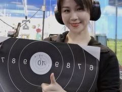 -都市枪神实弹射击俱乐部