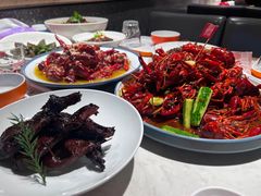 -杨氏青龙虾·吃蟹季(金盛路总店)