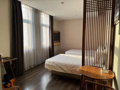 -北京南锣鼓巷亚朵酒店