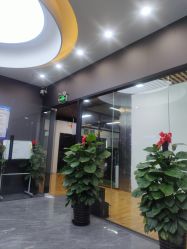 -藤野造型烫染·漂发