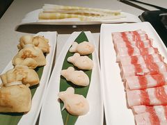 -海底捞火锅鲜切牛肉主题店(长寿路店)