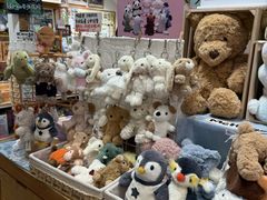 -猫的天空之城概念书店(杭州南宋御街店)