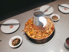 -老佛爷铜炉蛙锅(东门老街店)