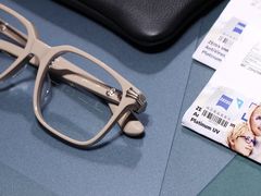 -目艮眼镜SHOWROOM(品牌集合店)