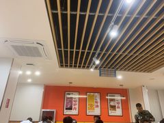 大堂-闫家驴肉老店(华电一校店)