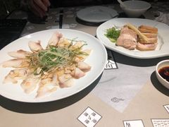 -穹六人间 people 6(岳阳路店)