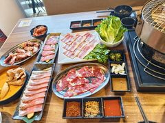 -山居屋炭火烧肉(厚街万达店)