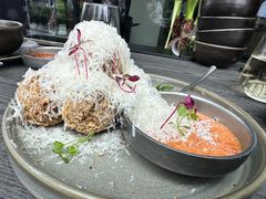 空气黑豆丸子-Ameigo梅果·云贵川bistro(长宁来福士店)