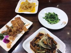 现炒鳝丝-孙盛兴奥灶面馆·蟹黄面·三虾面(山塘街总店)