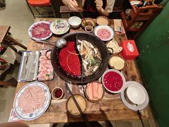 -周小明火锅(黑金冠社区店)