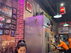 -蚝堡海鲜·威海菜·海肠捞饭·烧烤·亚洲吃蚝公司(幸福门店)