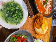 -老滇山寨•云南特色菜•地方菜•民族风情歌舞表演(金碧店)