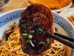 茄盒-沪西老弄堂面馆(定西路店)