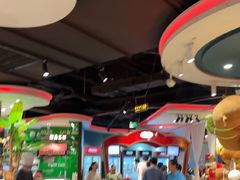 -四海一家自助餐(益田假日广场店)