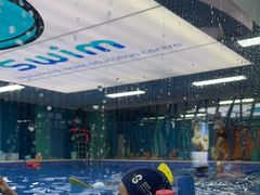 -Swim斯卫姆国际儿童游泳中心(红博中央公园店)