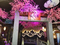 -韵秋荷(宝山龙湖天街店)