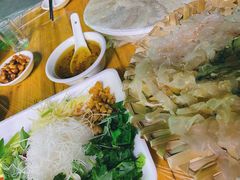 -官塘陈记鱼生·潮汕砂锅粥·牛肉火锅(潮枫路总店)