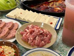 -鸿姐老火锅(疁城新天地店)