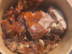 -王浩儿纪六孃甜皮鸭(乐山总店)