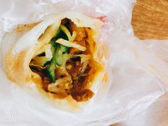 芙蓉蛋卷饼-老王芙蓉蛋卷饼(万达店)